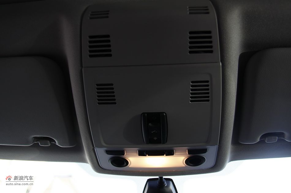 华晨宝马X1内饰功能