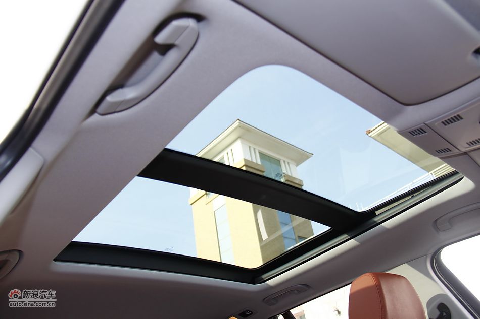 华晨宝马X1内饰功能