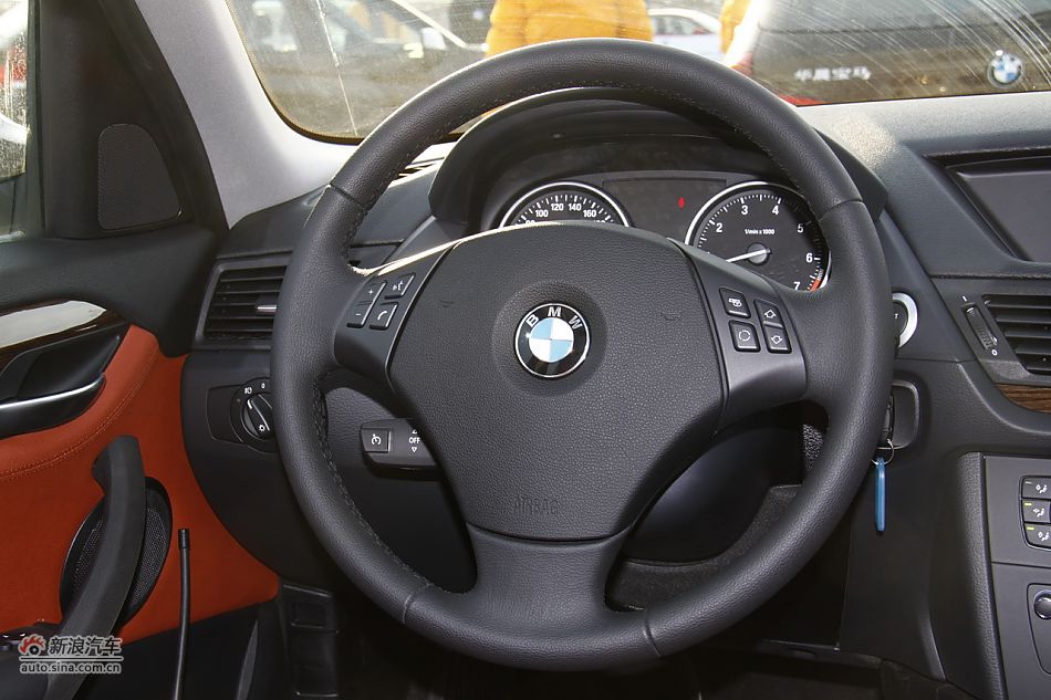 华晨宝马X1内饰功能