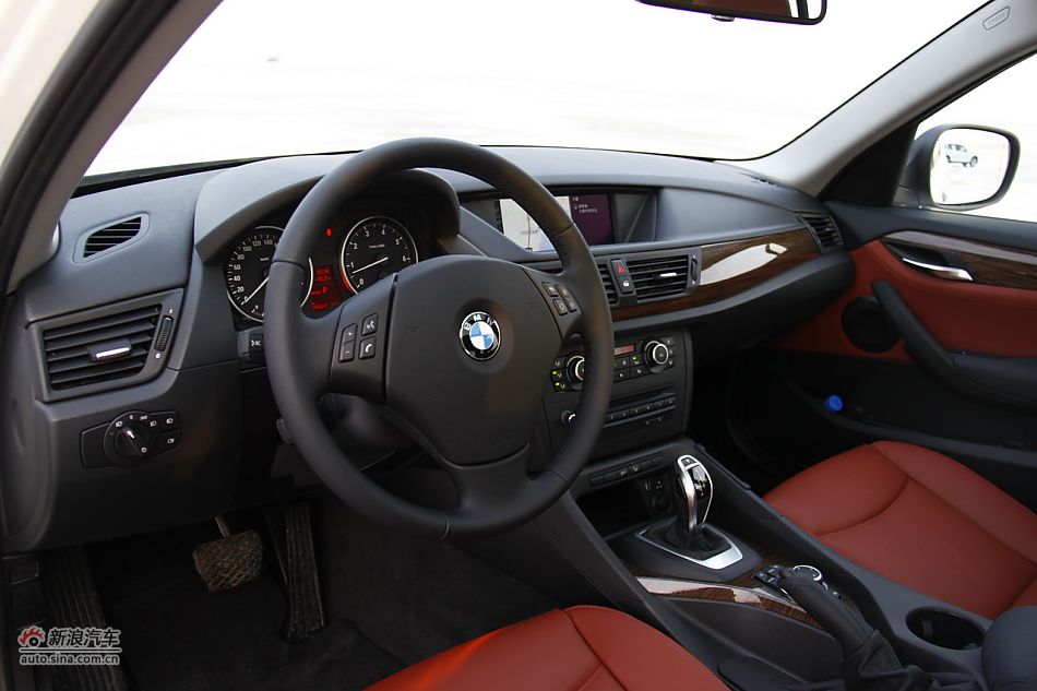 华晨宝马X1内饰功能