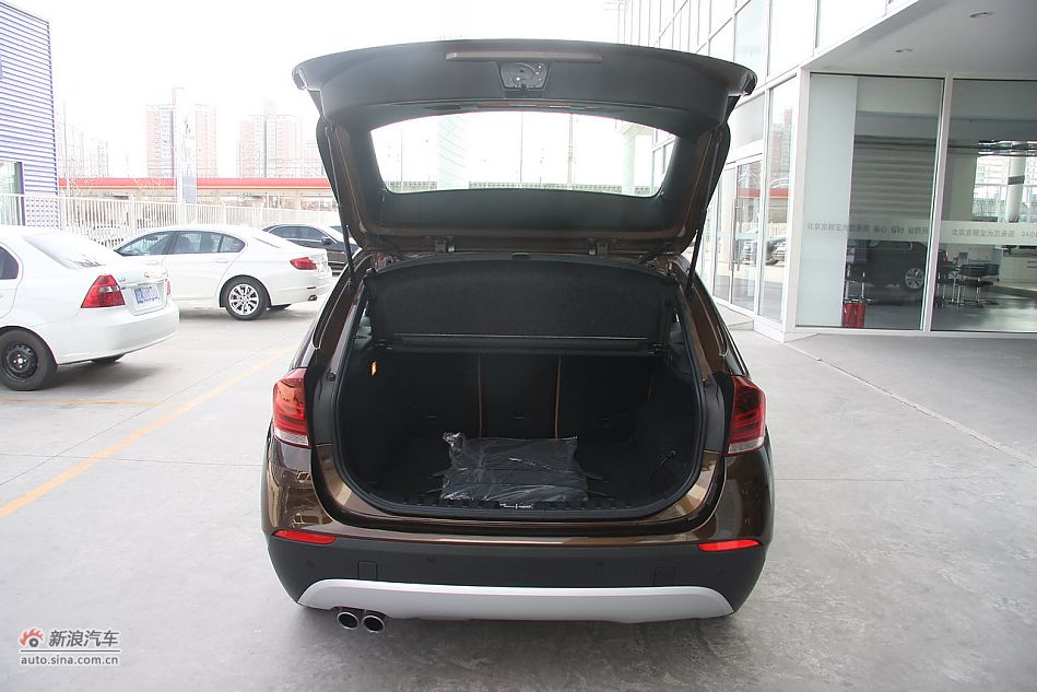 2012款华晨宝马X1到店实拍