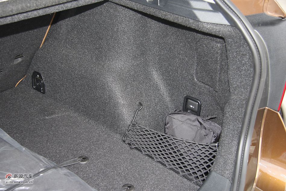 2012款华晨宝马X1到店实拍