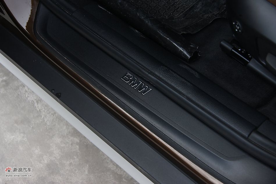 2012款华晨宝马X1到店实拍