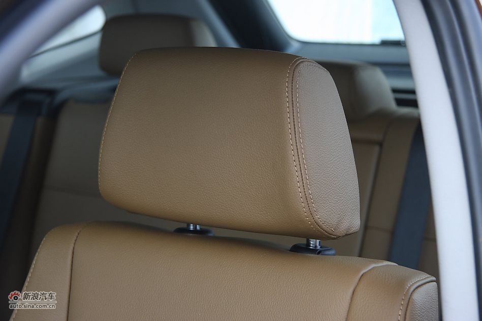 2012款华晨宝马X1到店实拍