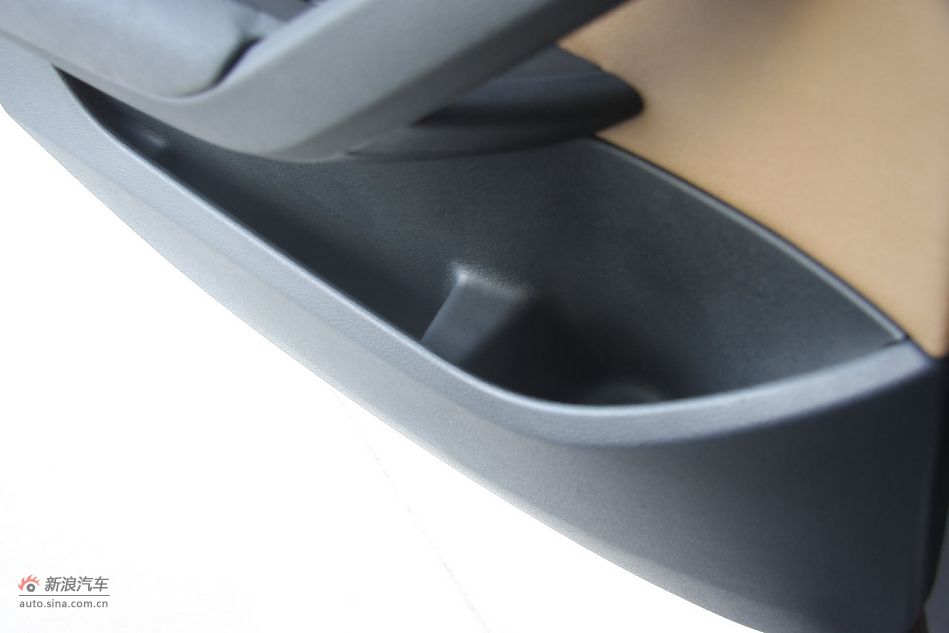 2012款华晨宝马X1到店实拍