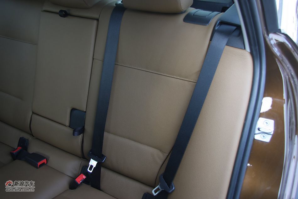 2012款华晨宝马X1到店实拍