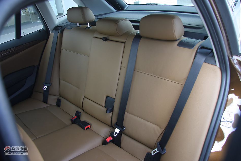 2012款华晨宝马X1到店实拍