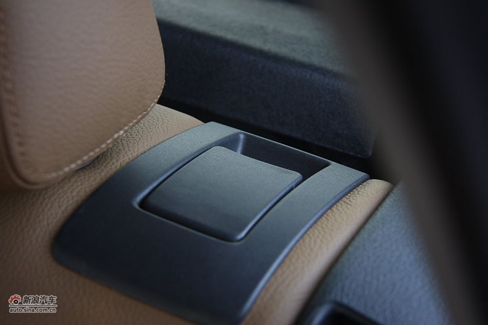 2012款华晨宝马X1到店实拍