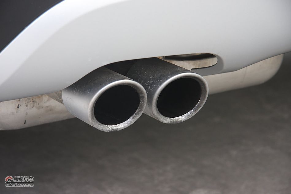 2012款华晨宝马X1到店实拍