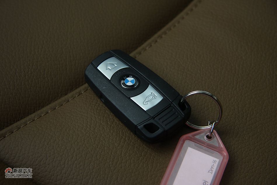 2012款华晨宝马X1到店实拍