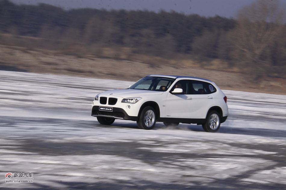 华晨宝马X1动态实拍