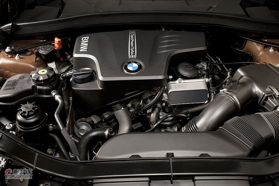 2012款华晨宝马X1 xDrive28i官方图