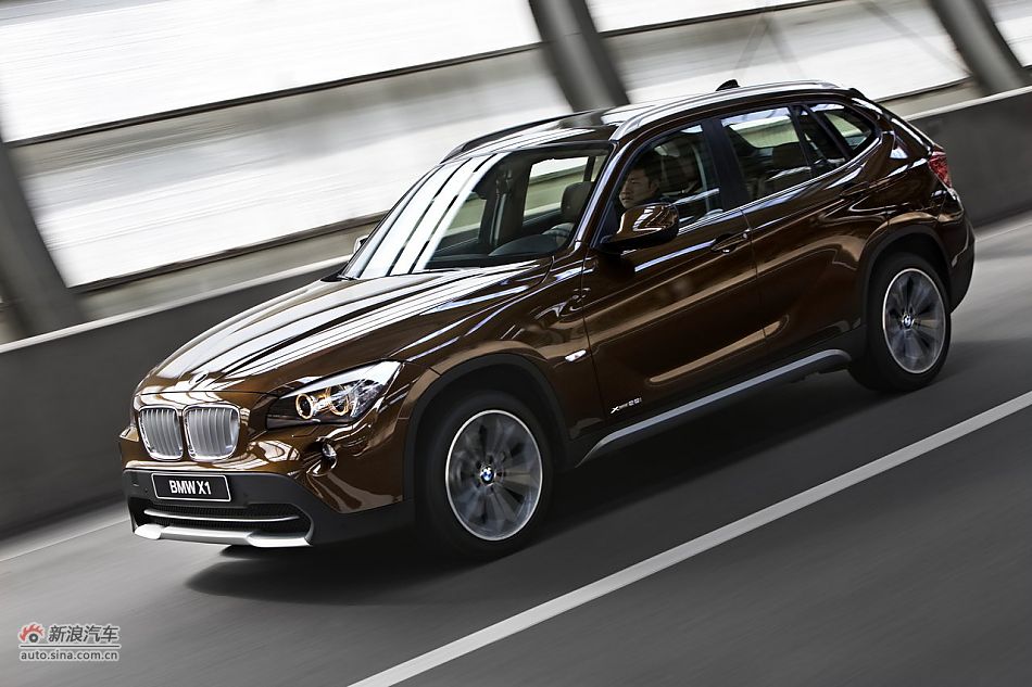 2012款华晨宝马X1 xDrive28i官方图