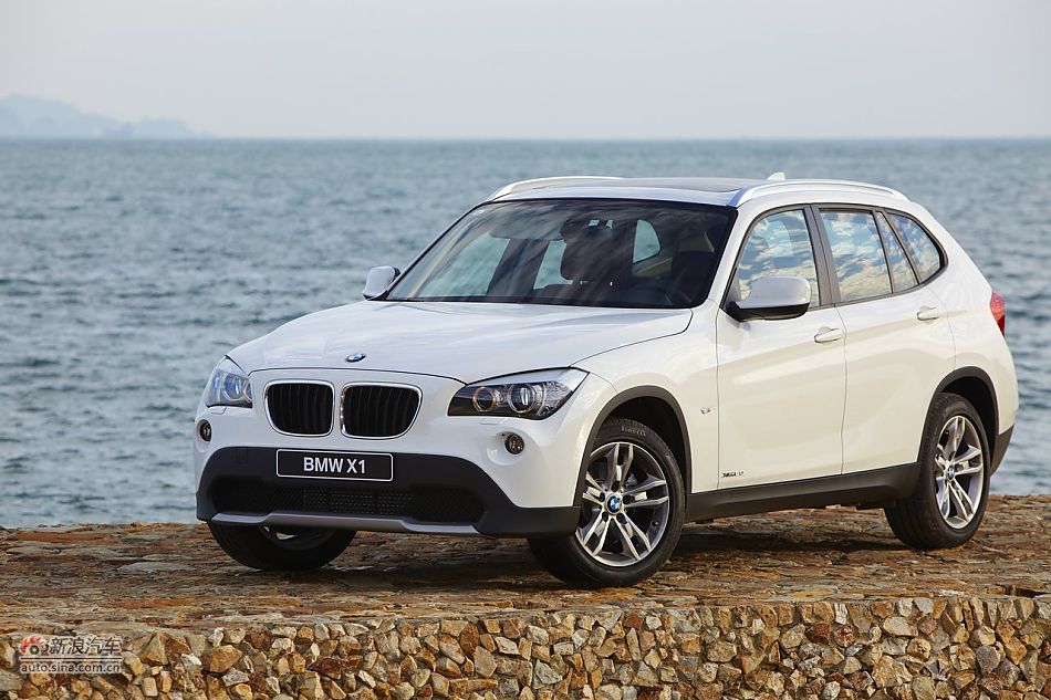 2012款华晨宝马X1 xDrive20i官方图