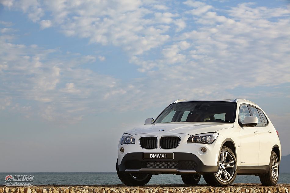 2012款华晨宝马X1 xDrive20i官方图
