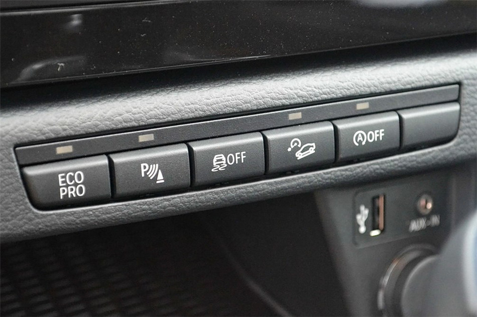 2014款 2.0T AT XDrive20i X设计套装 内饰