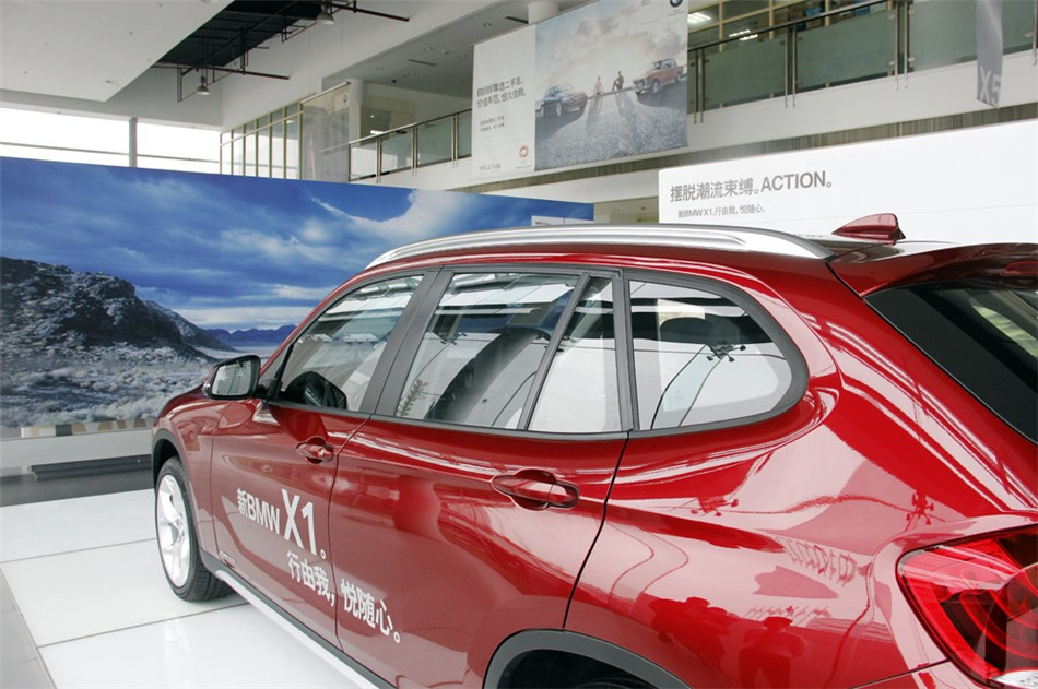 2014 2.0T AT XDrive20i Xװ 