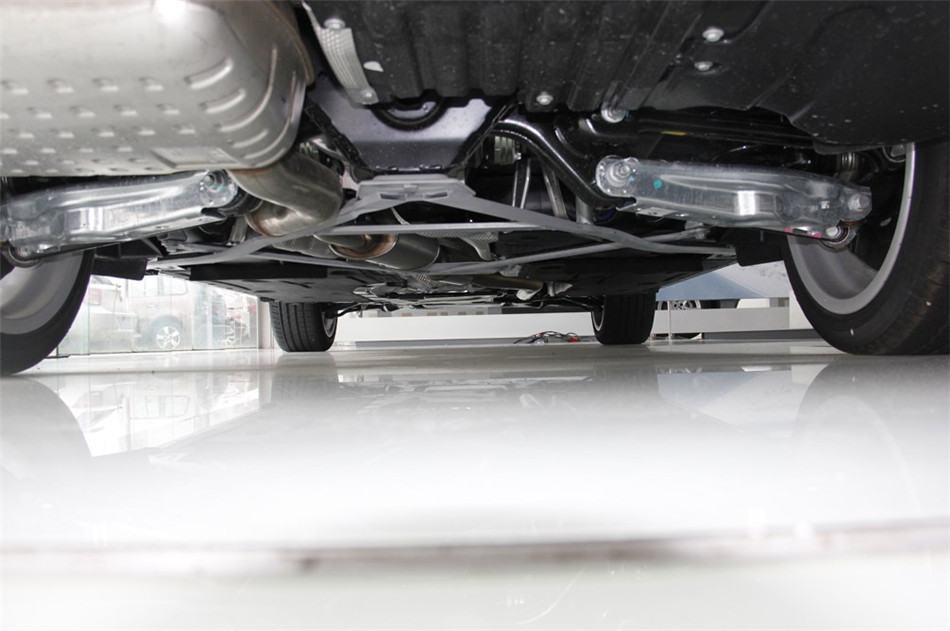 2014 2.0T AT XDrive20i Xװ 