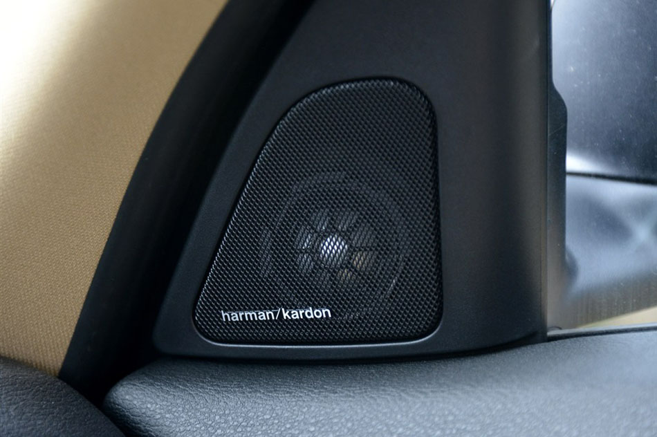 2015款 xDrive20i 时尚型 座椅空间