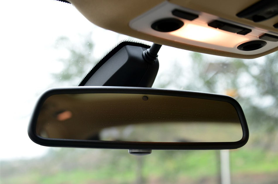 2015款 xDrive20i 时尚型 座椅空间