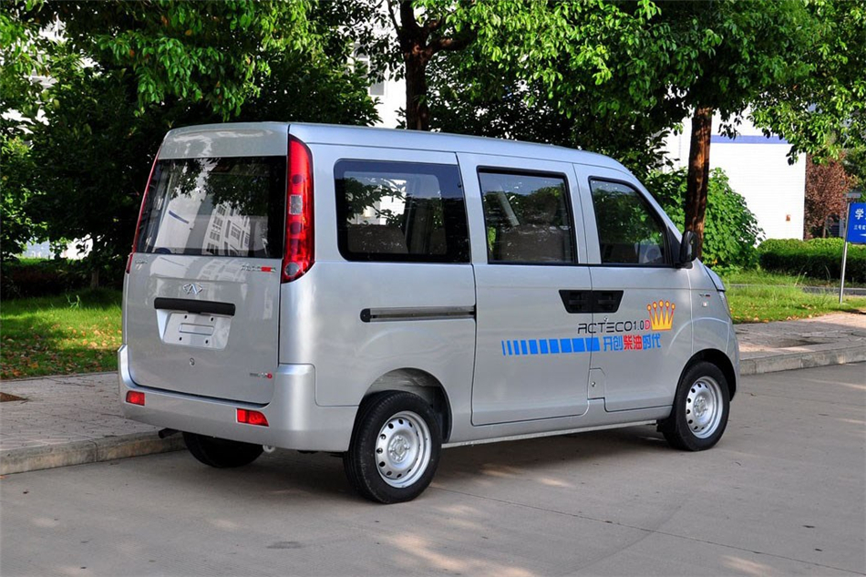 2010款开瑞优优1.0L手动标准型