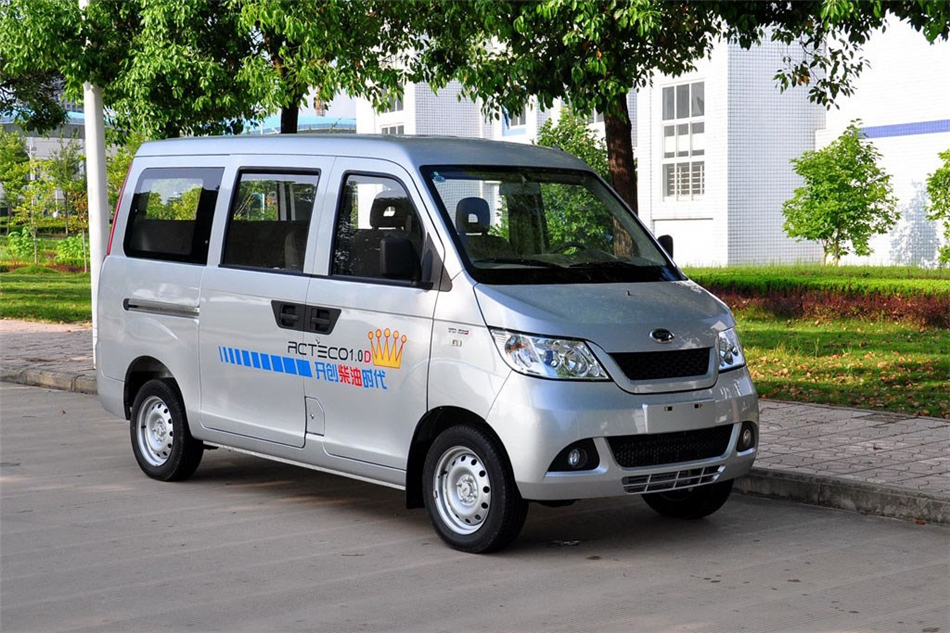 2010款开瑞优优1.0L手动标准型