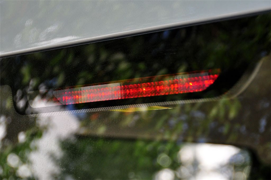 2010款开瑞优优1.0L手动标准型