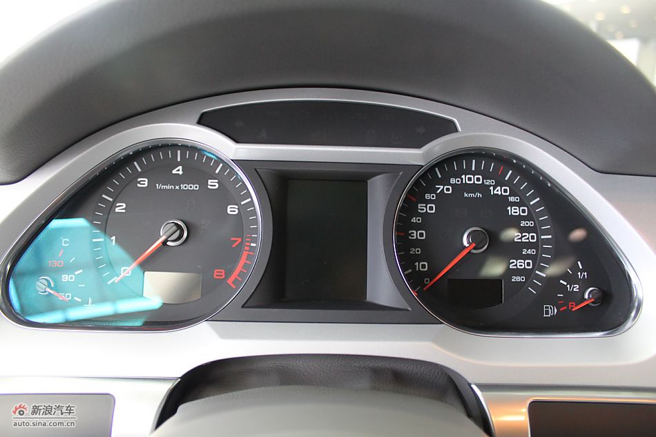 2010款奥迪A6L 2.4舒适型