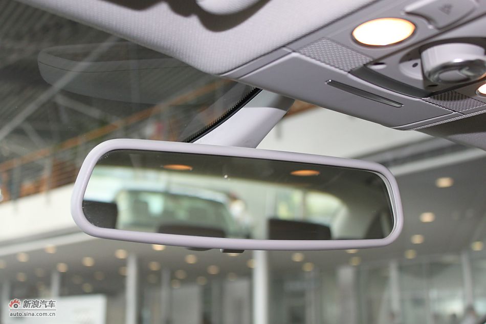 2010款奥迪A6L 2.4舒适型