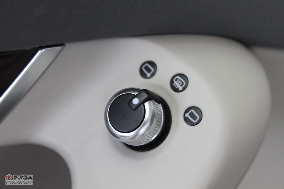 2010款奥迪A6L 2.4舒适型