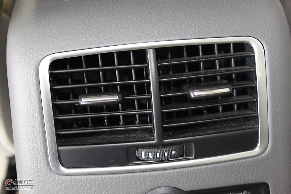 2010款奥迪A6L 2.4舒适型