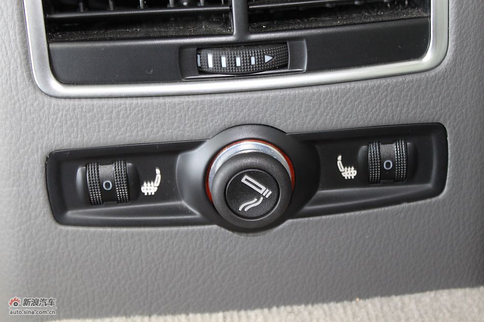 2010款奥迪A6L 2.4舒适型