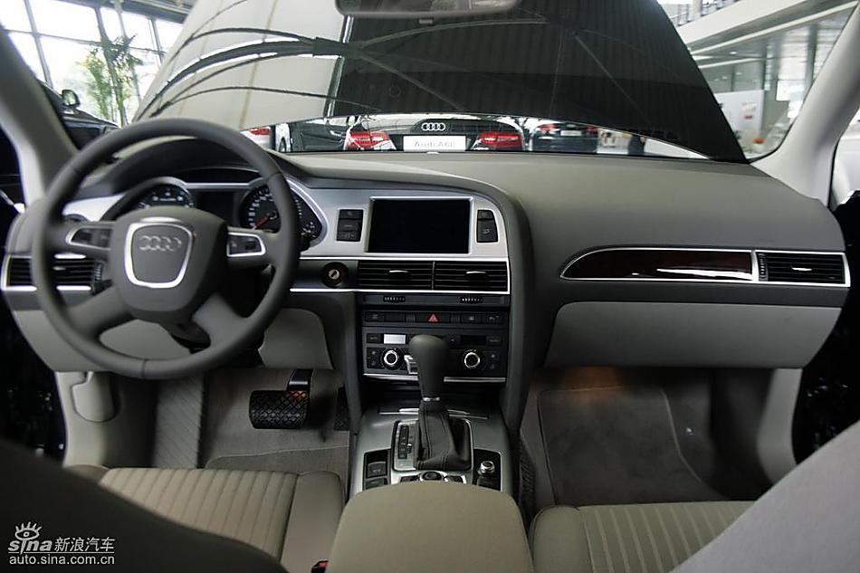 奥迪A6L 10年款到店实拍 内饰