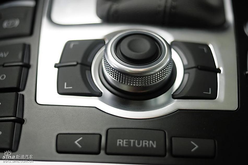 奥迪A6L 10年款到店实拍 内饰