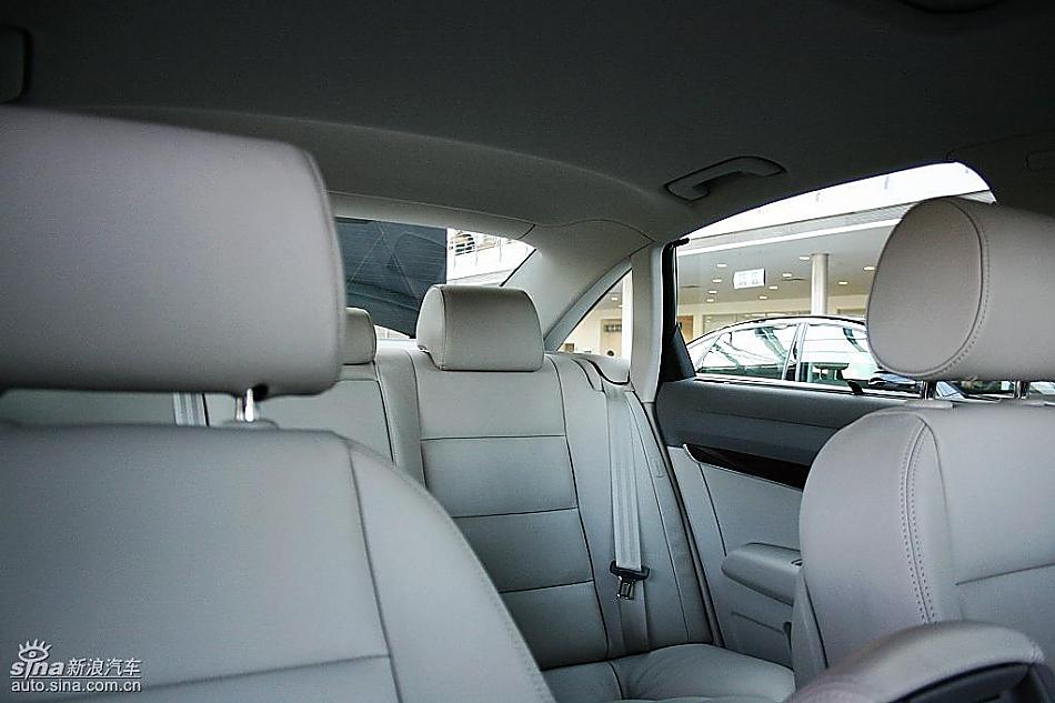 新奥迪A6L到店实拍