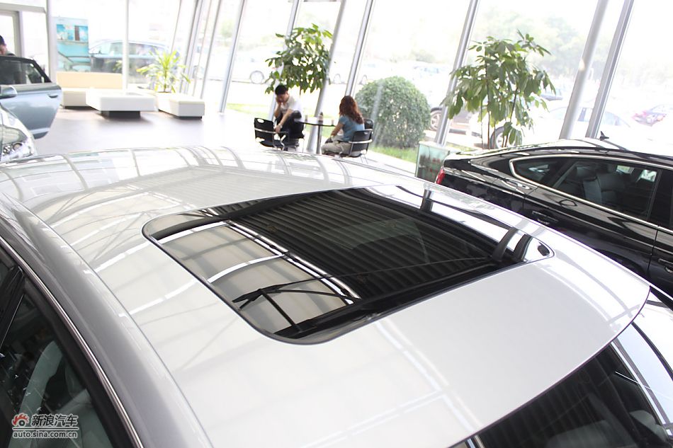 2010款奥迪A6L 2.4舒适型