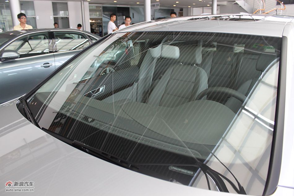2010款奥迪A6L 2.4舒适型