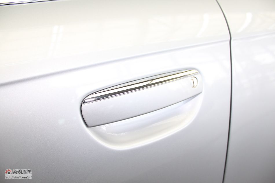 2010款奥迪A6L 2.4舒适型