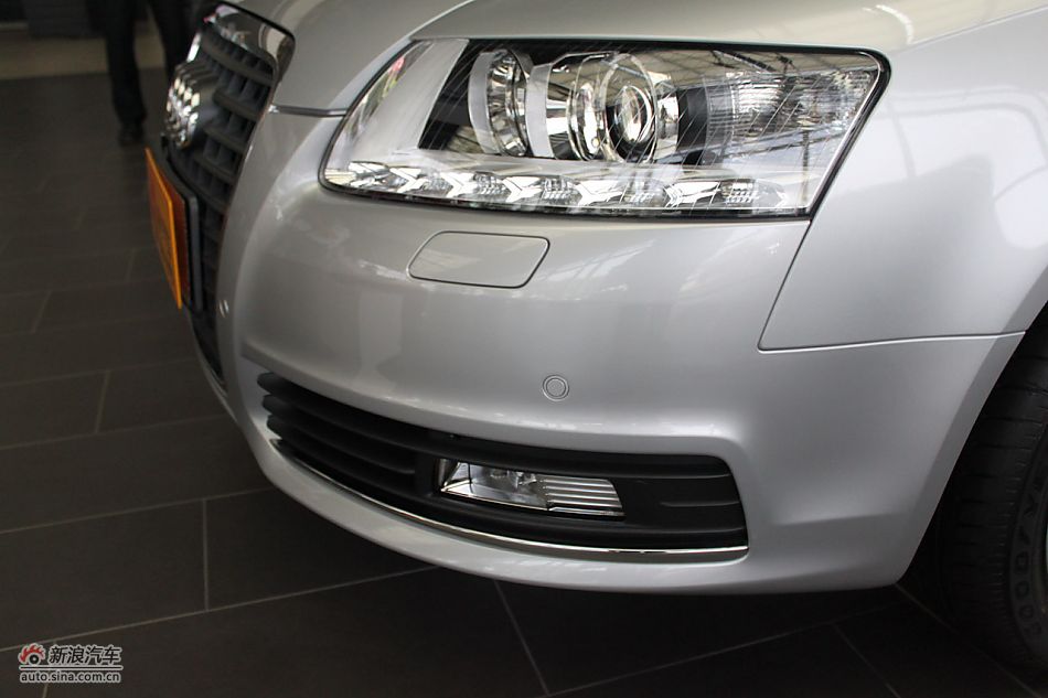 2010款奥迪A6L 2.4舒适型