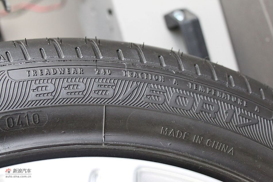 2010款奥迪A6L 2.4舒适型