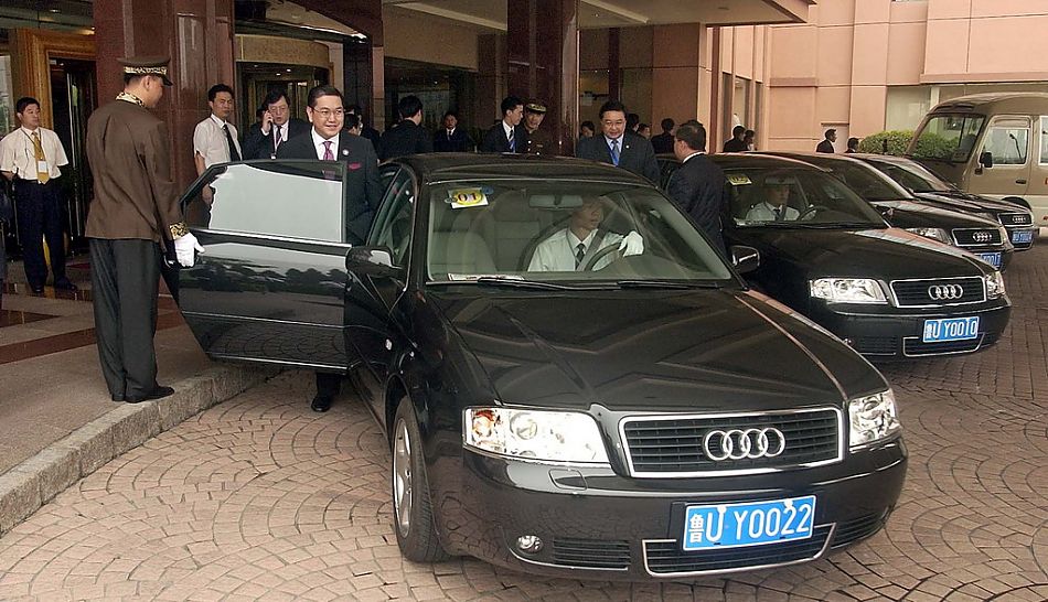 1999年第一代国产A6资料图片