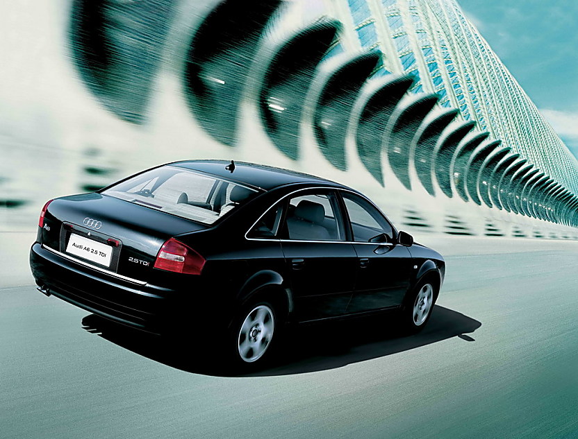 1999年第一代国产A6资料图片