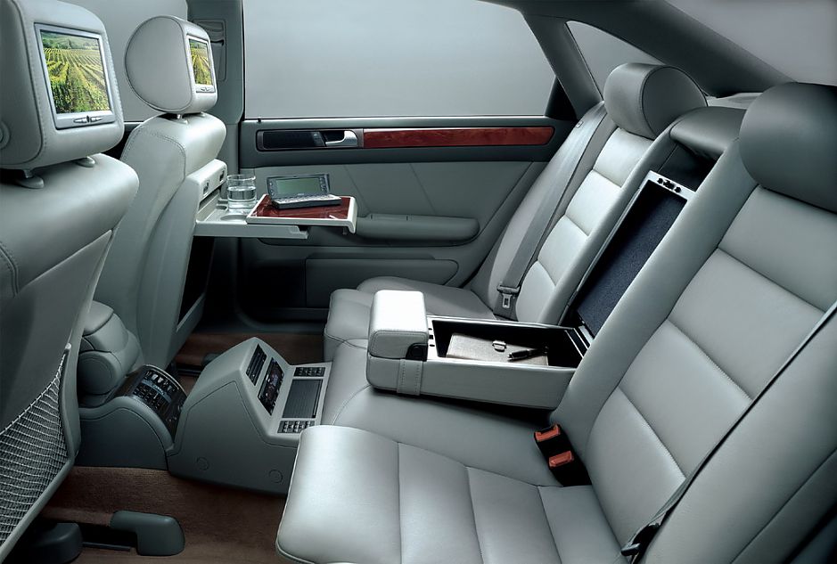 1999年第一代国产A6资料图片