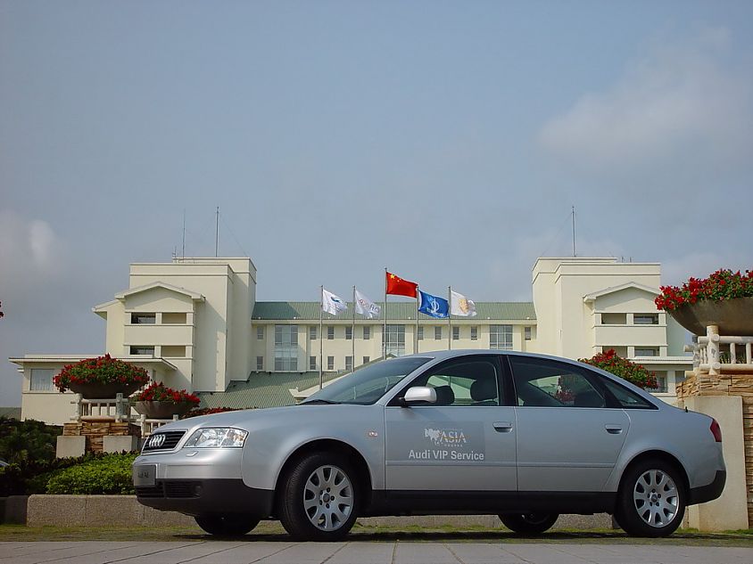 1999年第一代国产A6资料图片