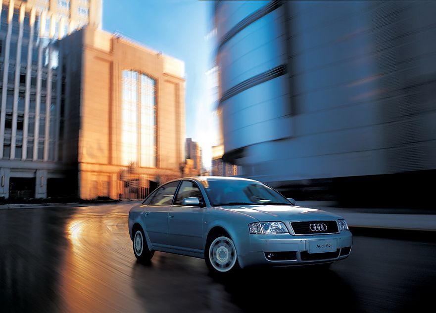 1999年第一代国产A6资料图片