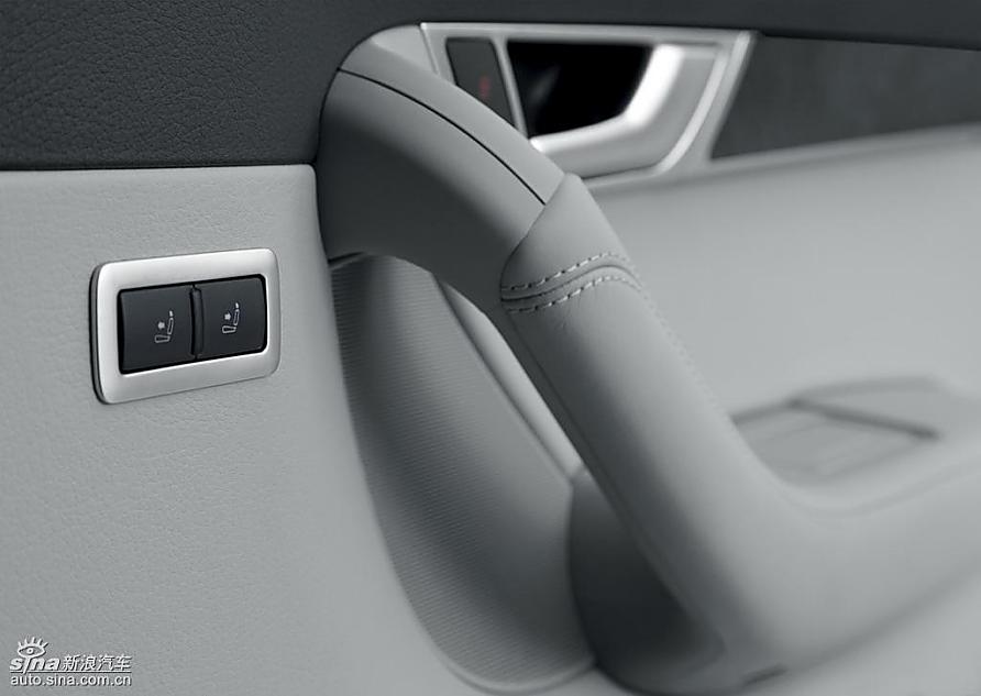 全新奥迪A6L 3.0T资料图