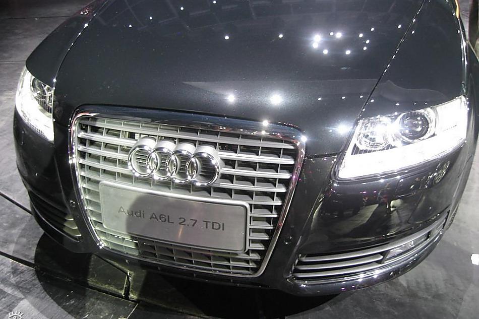 奥迪A6L2.7TDI上市现场图