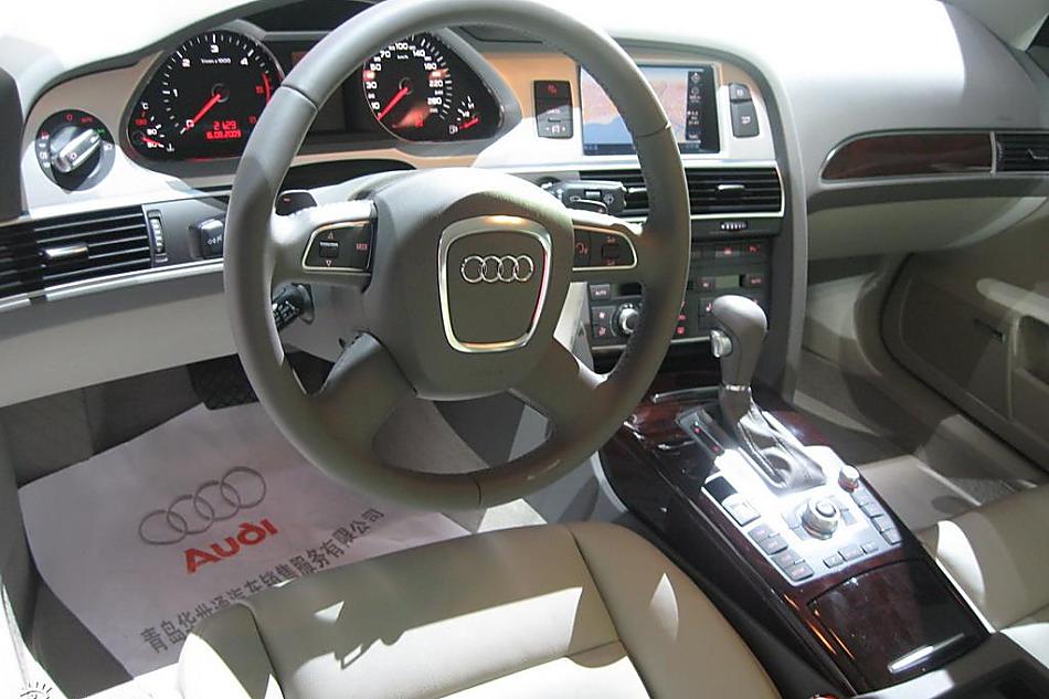 奥迪A6L2.7TDI上市现场图