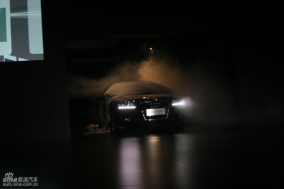 新奥迪A6L亮相