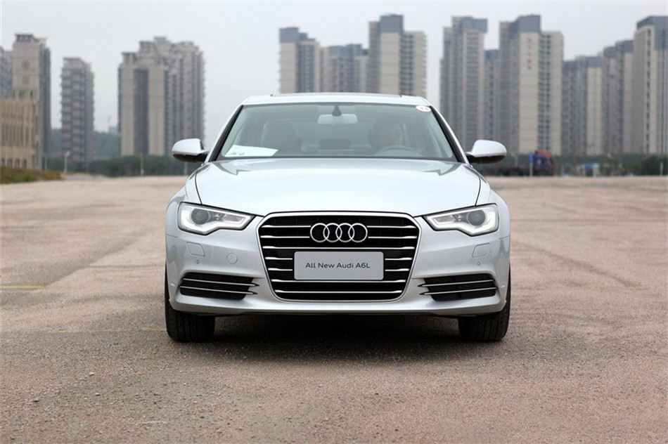 奥迪A6L 2012款 2.5L CVT 技术型